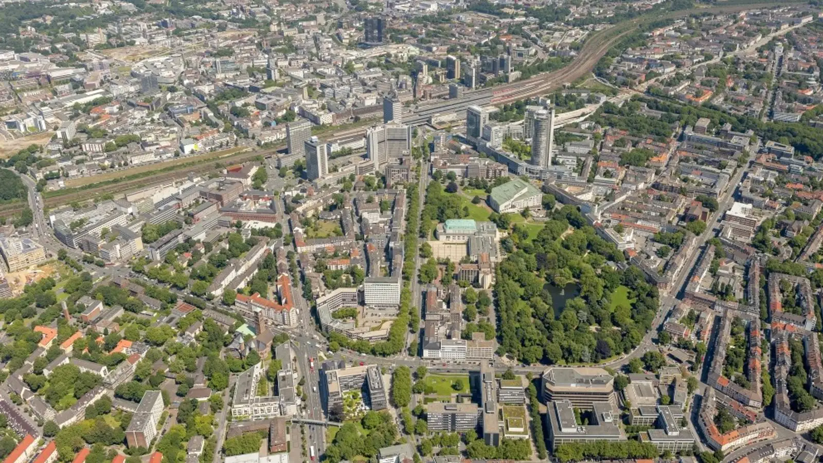 Luftaufnahme Essen Innenstadt - Südviertel