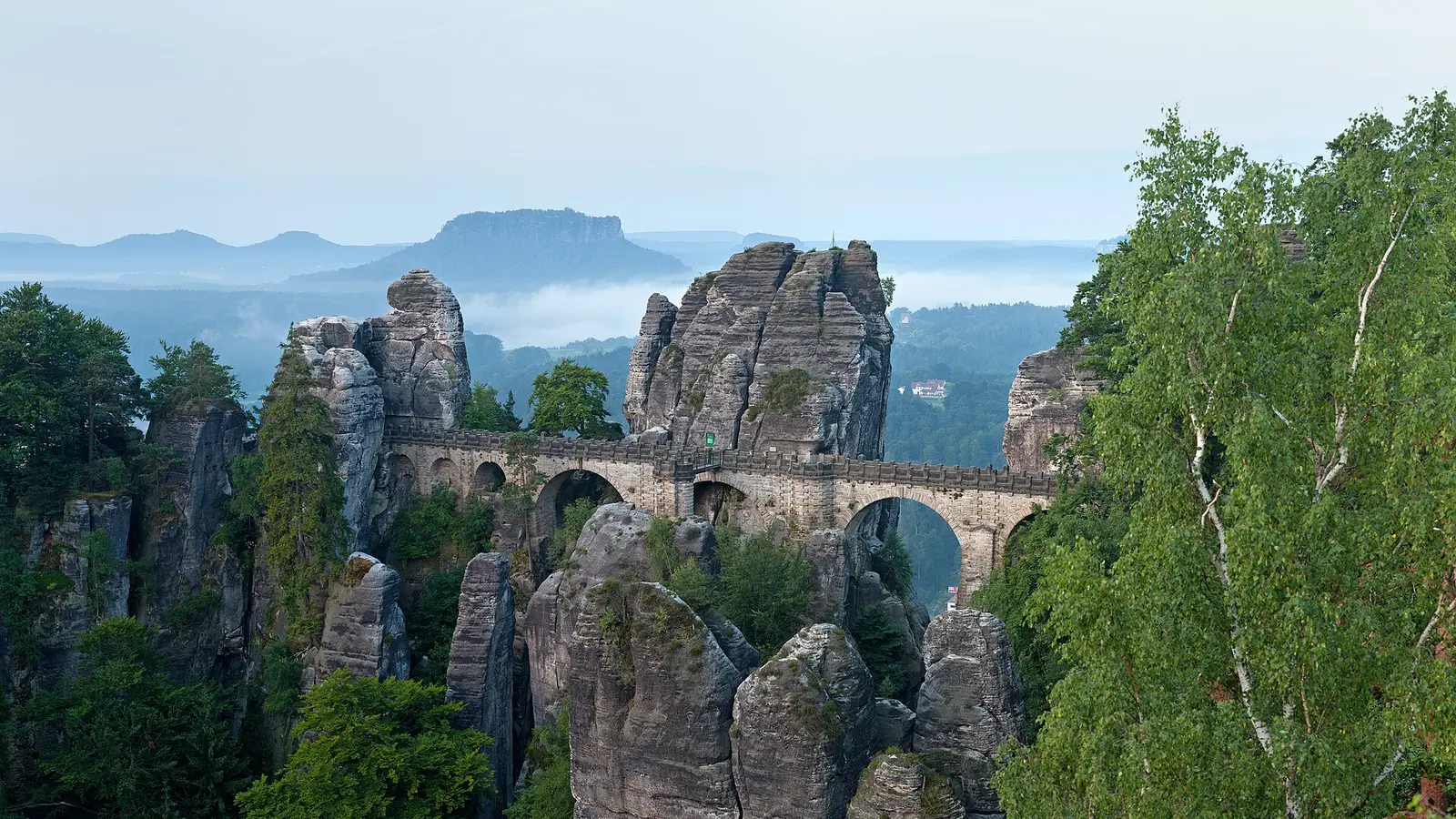 Basteibrücke im sächsischen Elbsandsteingebirge.